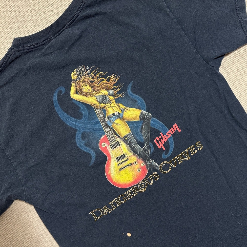 Gibson Guitar Dangerous Curves Pinup Girl Graphic Tee Navy Blue Mens Large